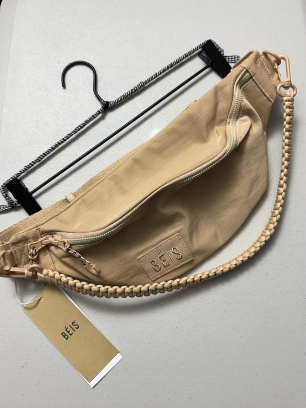 BEIS The Sport Pack Beige